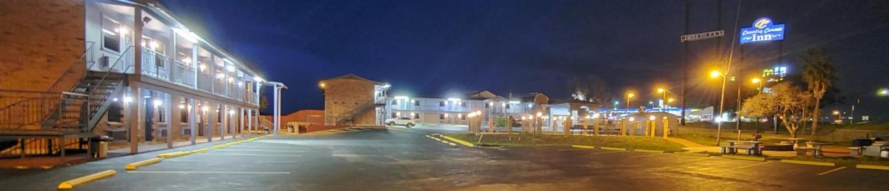 The Country Corner Hotel